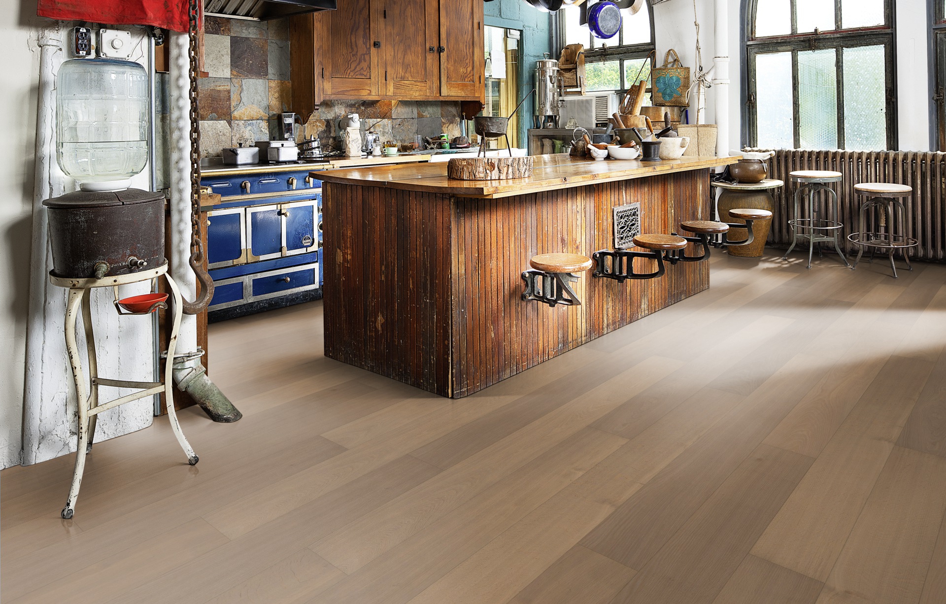 Паркетная доска Kahrs Столичная Дуб Берлин Berlin 151N4AEKFMKW220 Calm 2266×187×15 фото в интерьере